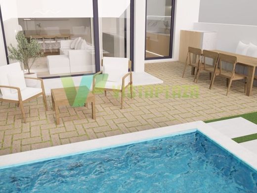 Luxury House for sale in Portimão, 534 500 €, Photo 2