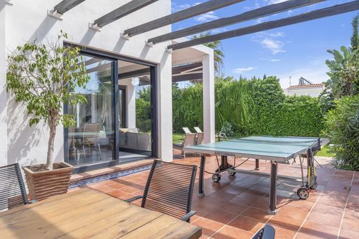 Maison de luxe à vendre à Marbella, 1 400 000 €, Photo 4