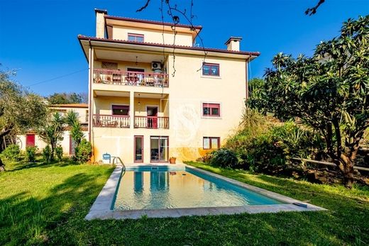 Luxury House for sale in Vila Garcia, 499 000 €, Photo 1