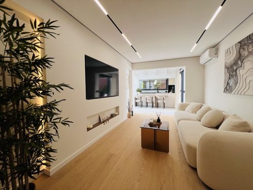 Luxury Apartment for sale in Calvià, 420 000 €, Photo 1