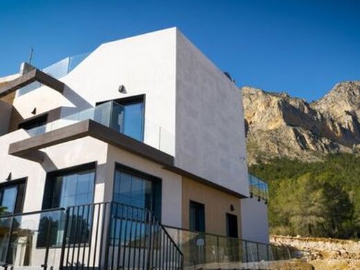 Luxury House for sale in Polop, 563 160 €, Photo 1