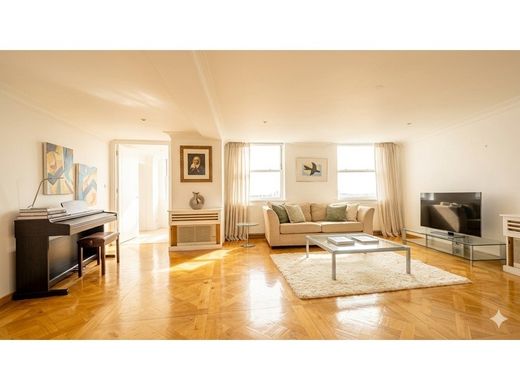 Luxury Apartment for sale in London, 3 470 006 €, Photo 1