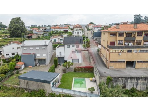 Luxury House for sale in Paredes, 499 000 €, Photo 2