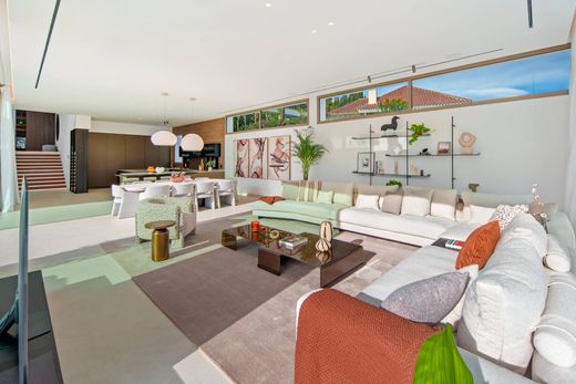 Luxury House for sale in Nueva Andalucia, 11 750 000 €, Photo 3