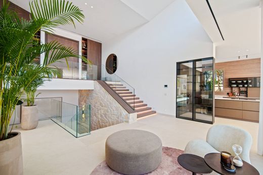 Luxury House for sale in Nueva Andalucia, 11 750 000 €, Photo 6