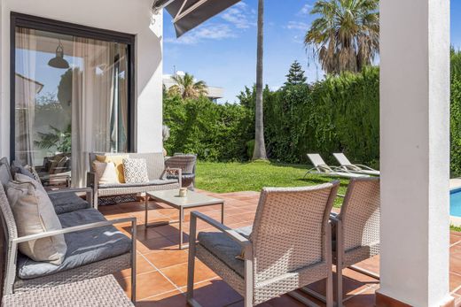 Luxury House for sale in Nueva Andalucia, 1 400 000 €, Photo 7