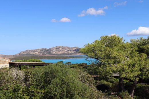 Luxury House for sale in Stintino, 490 000 €, Photo 1