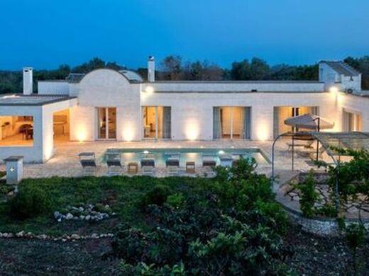 Maison de luxe à vendre à Carovigno, 795 000 €, Photo 1