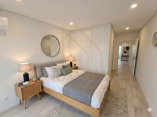 Luxury Apartment for sale in Seixal, 530 000 €, Photo 1
