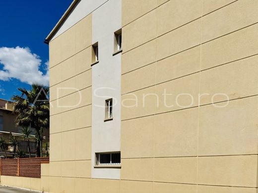 Maison de luxe à vendre à Vilanova I la Geltrú, 579 000 €, Photo 2