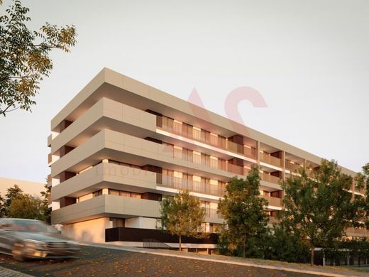 Luxury Apartment for sale in Guimarães, 403 960 €, Photo 1