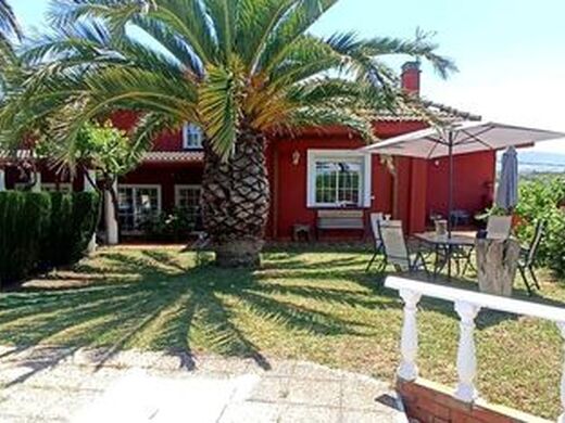 Luxury House for sale in Villamediana de Iregua, 475 000 €, Photo 1