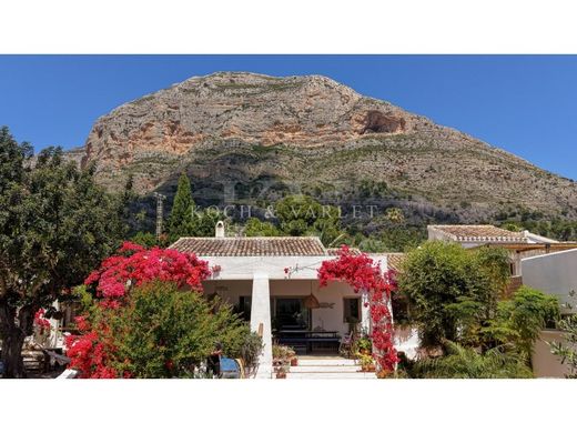 Luxury House for sale in Javea, 1 350 000 €, Photo 2