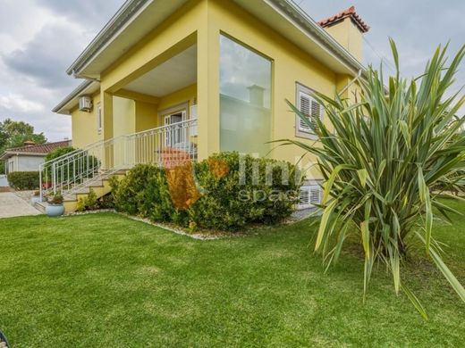 Luxury House for sale in Vila Verde, 665 000 €, Photo 4