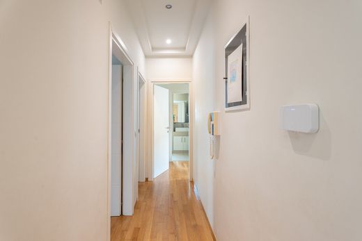 Appartement de luxe à vendre à Vári, 730 000 €, Photo 7