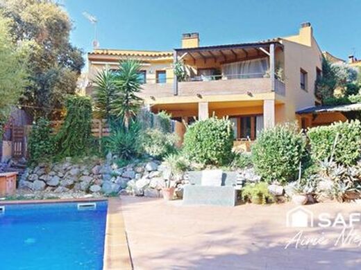 Luxury House for sale in Begur, 650 000 €, Photo 2