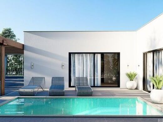Luxury House for sale in Alfarim, 417 375 €, Photo 1