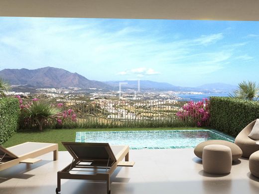 Luxury House for sale in Manilva, 560 000 €, Photo 1