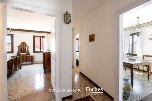 Luxury Apartment for sale in Venice, 510 000 €, Photo 5
