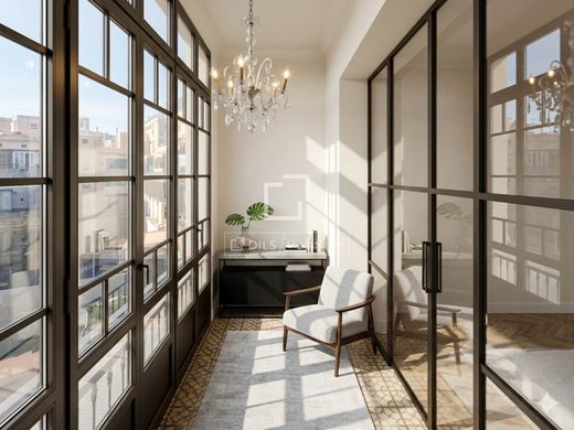 Luxury Apartment for sale in Barri Gòtic, 675 000 €, Photo 5