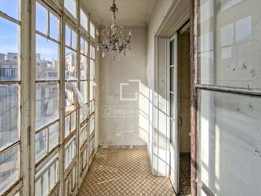 Luxury Apartment for sale in Barri Gòtic, 675 000 €, Photo 7