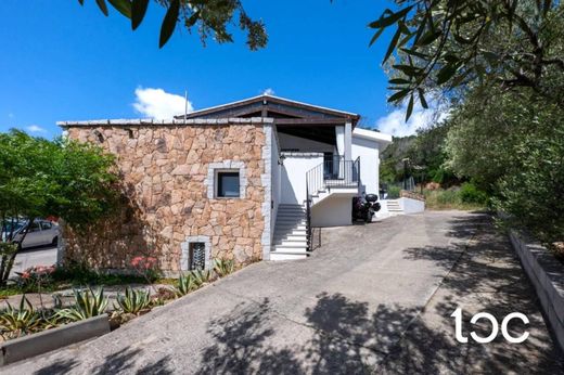 Luxury House for sale in San Teodoro, 530 000 €, Photo 1
