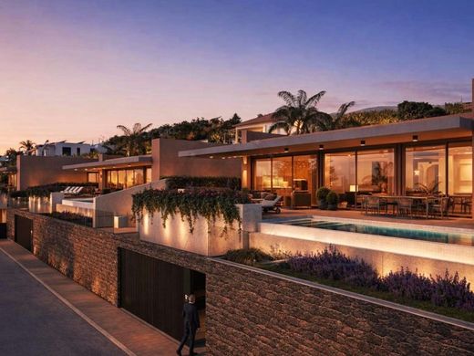 Luxury House for sale in Calheta, 1 890 000 €, Photo 1