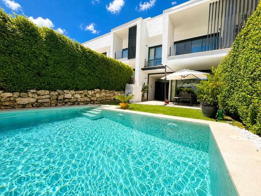 Luxury House for sale in Urbanización San Roque Club, 765 000 €, Photo 1