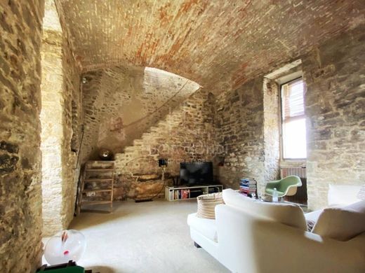 Luxury Apartment for sale in Arezzo, 700 000 €, Photo 1