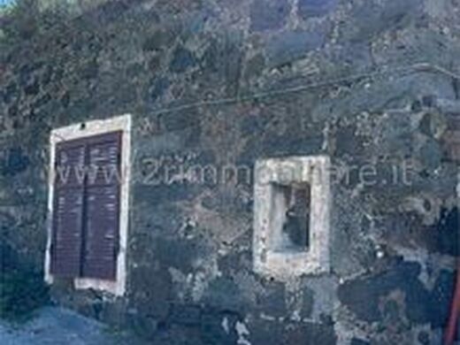 Luxury House for sale in Pantelleria, 490 000 €, Photo 1