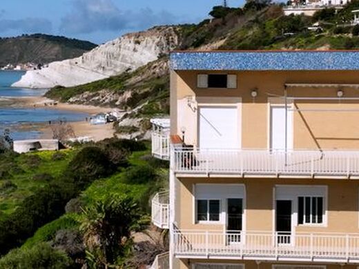 Luxury House for sale in Realmonte, 2 500 000 €, Photo 1