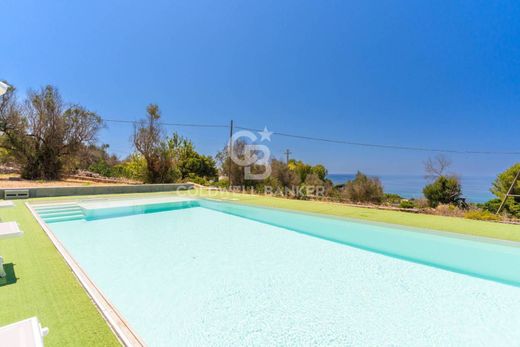 Maison de luxe à vendre à Patù, 490 000 €, Photo 1