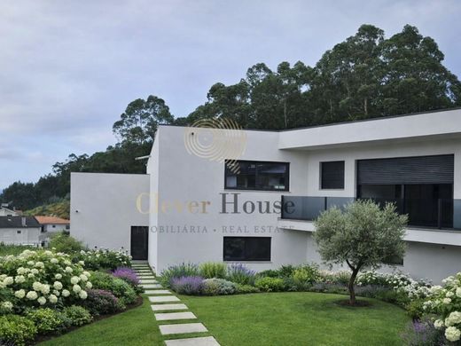 Maison de luxe à vendre à Barcelos, 649 000 €, Photo 2