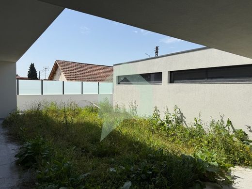 Maison de luxe à vendre à Barcelos, 474 000 €, Photo 2