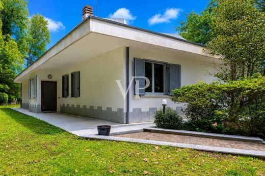 Maison de luxe à vendre à Carimate, 1 200 000 €, Photo 3