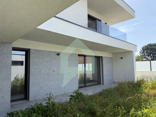 Maison de luxe à vendre à Barcelos, 474 000 €, Photo 3
