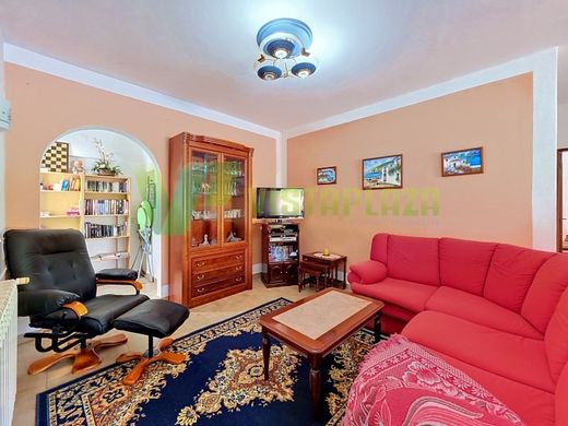 Luxury House for sale in Portimão, 665 000 €, Photo 7