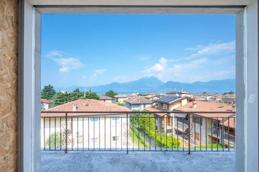 Appartement de luxe à vendre à Torri Del Benaco, 1 080 000 €, Photo 2