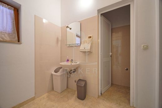 Maison de luxe à vendre à Bale, 540 000 €, Photo 5