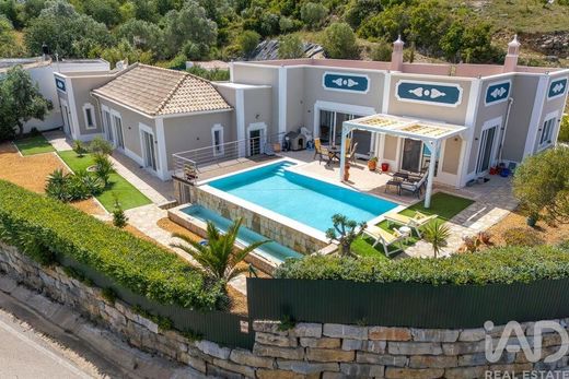 Luxury House for sale in Faro, 1 100 000 €, Photo 1