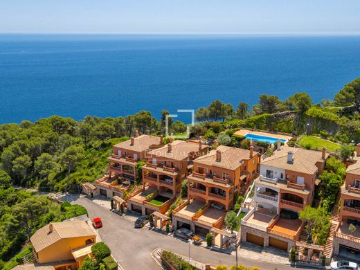 Luxury House for sale in Begur, 880 000 €, Photo 4