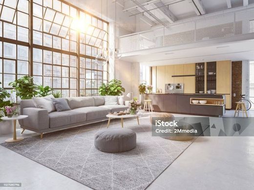 Luxury Apartment for sale in Riva Del Garda, 1 500 000 €, Photo 1