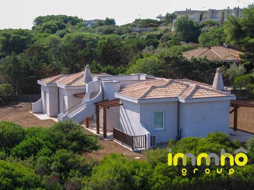 Luxury House for sale in Stintino, 900 000 €, Photo 1