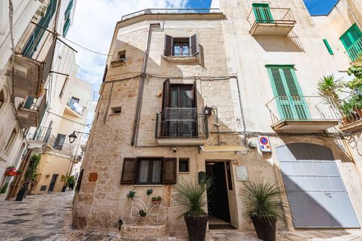 Luxury House for sale in Monopoli, 520 000 €, Photo 1