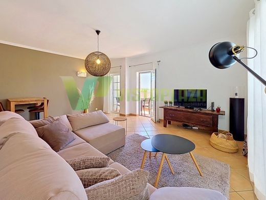 Luxury Apartment for sale in Lagos, 475 000 €, Photo 1
