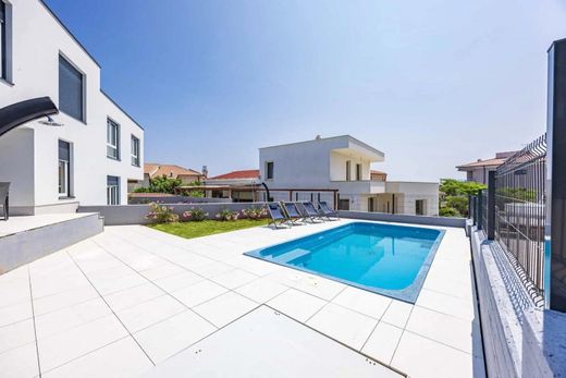 Maison de luxe à vendre à Premantura, 600 000 €, Photo 3