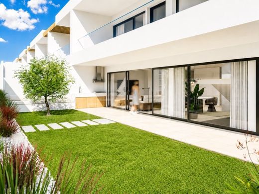 Luxury House for sale in Portimão, 595 000 €, Photo 5