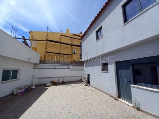 Luxury House for sale in Seixal, 445 000 €, Photo 6