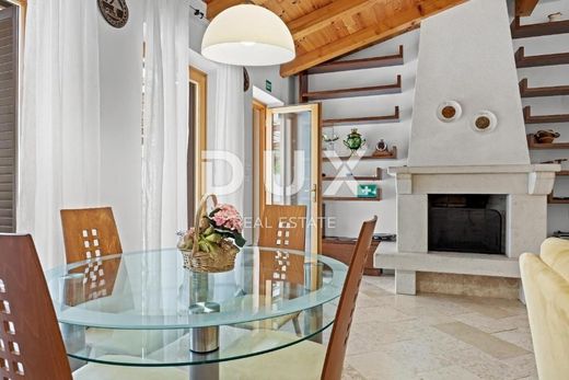 Luxury House for sale in Kanfanar, 432 000 €, Photo 6