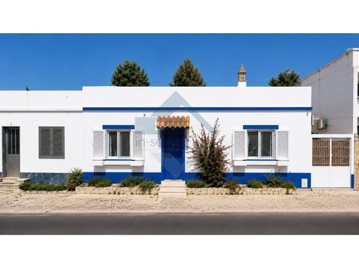 Luxury House for sale in Olhão, 400 000 €, Photo 1